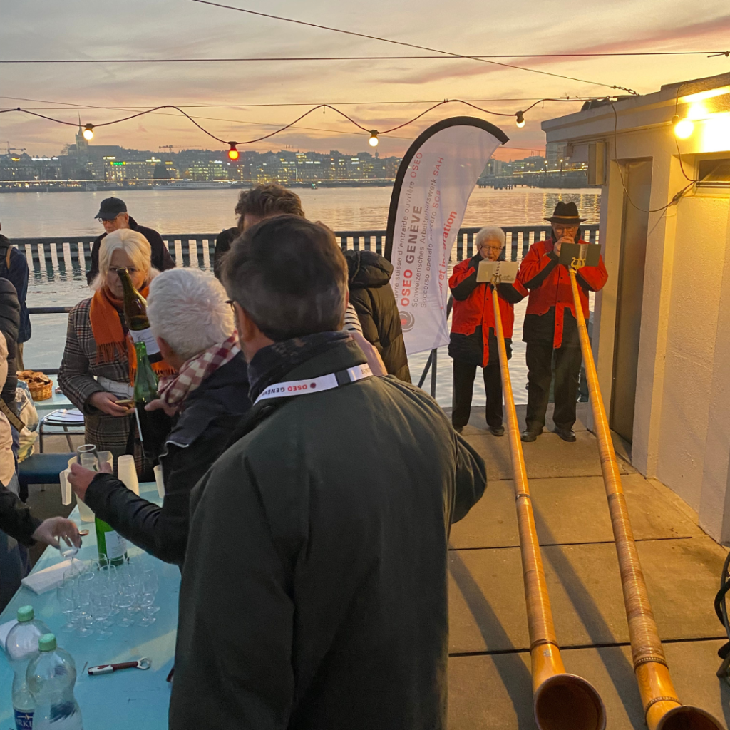 « Fondue de l’intégration » OSEO Genève aux Bains des Pâquis OSEO Oeuvre Suisse d